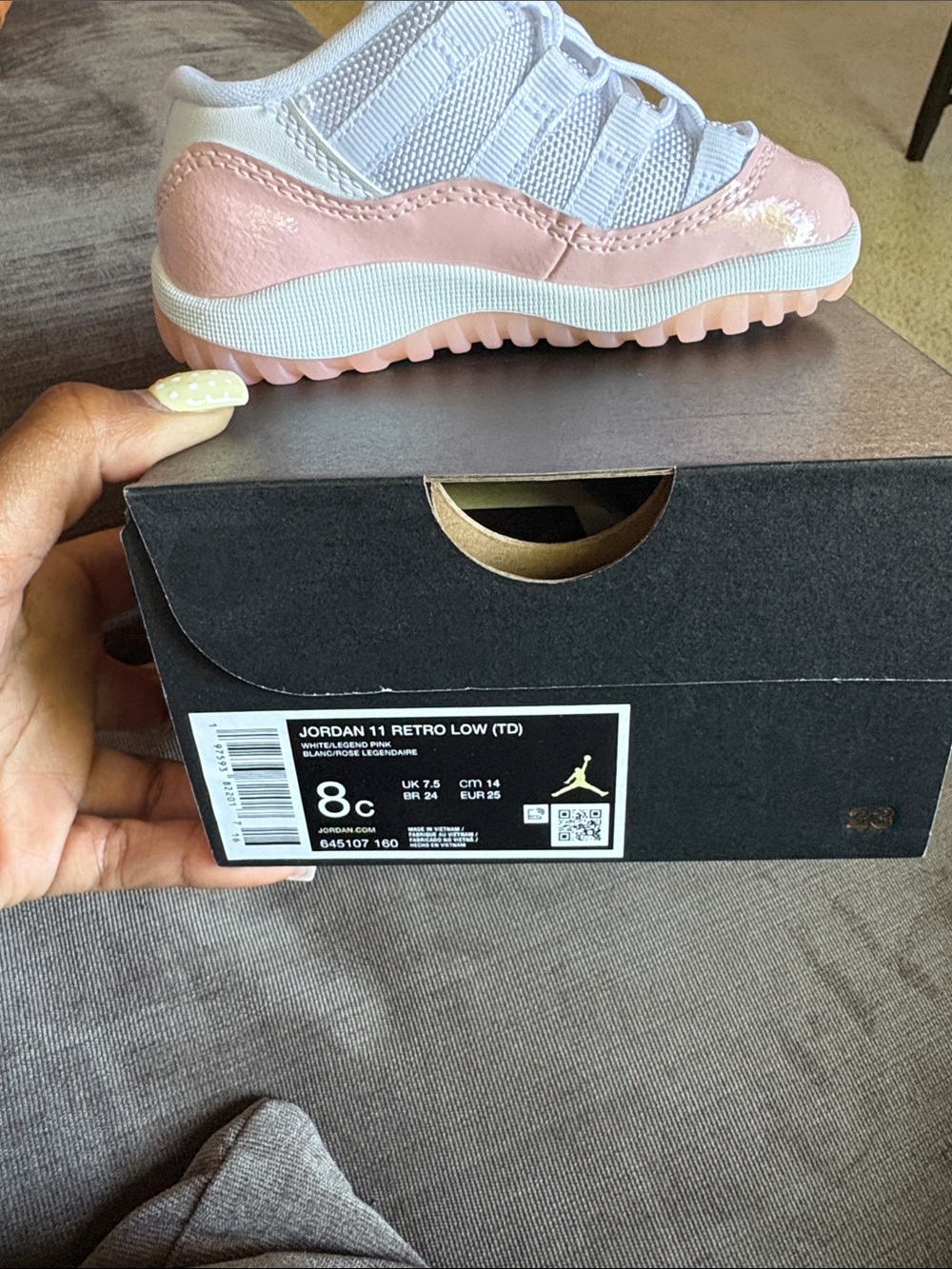 Jordan 11 Retro Low Toddler Sneakers - White & Legend Pink